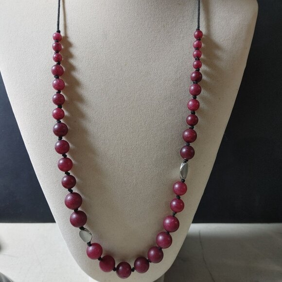Jade Bead Necklace Dyed Silvertone Accent Adjustable Polyester Cord 25-36 Inches - Picture 16 of 16